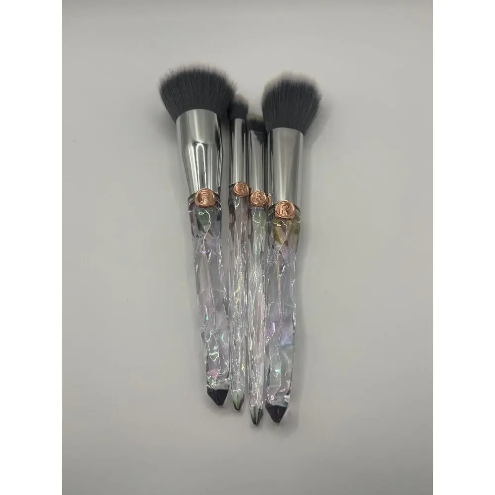 Makeup Revolution School For Good & Evil Netflix 4 Pc Iridescent Brush Set